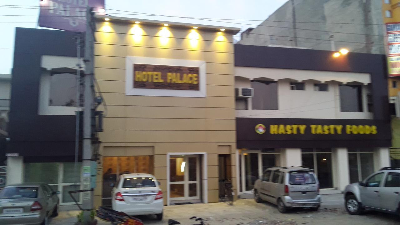 Hotel Palace Hoshiarpur Экстерьер фото